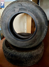 265/65R17 2 pneus d'été Dunlop d'occasion (7)