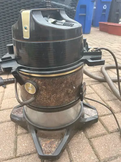 Good working condition. Pickup in Charleswood Clean your home with this used Rainbow SL vacuum, whic...