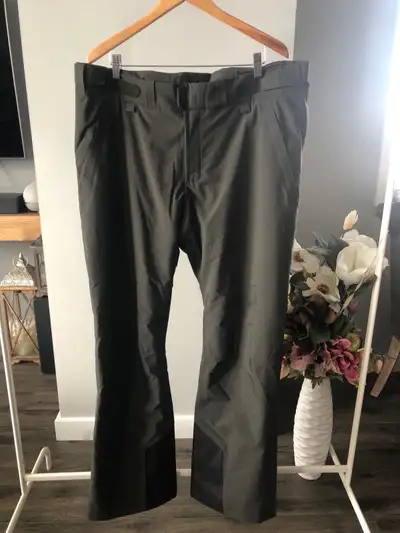Peak Performance Pants 2XL, View more
