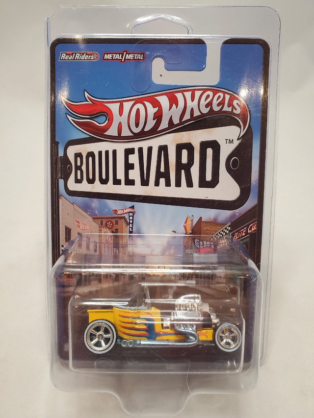 1:64 Diecast Hot Wheels Boulevard T-Bucket Real Riders Metal in Arts & Collectibles in Kawartha Lakes