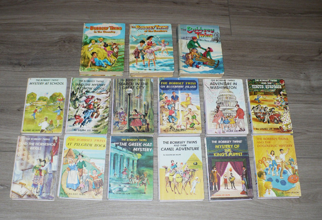 Vintage Bobbsey Twins Novels 15 Assorted dans Livres jeunesse et ados  à St. Catharines