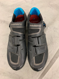 Shimano R260 road cycling shoes, size 47