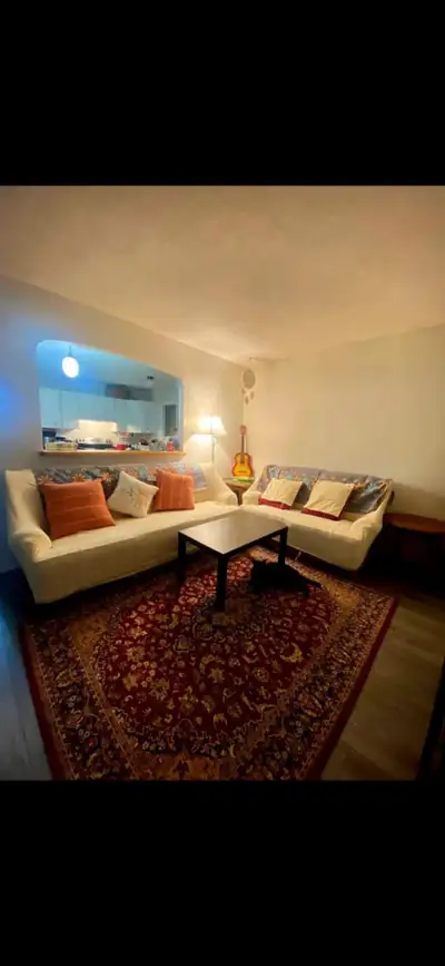 Room for rent in Albert Park, $600, Female Only