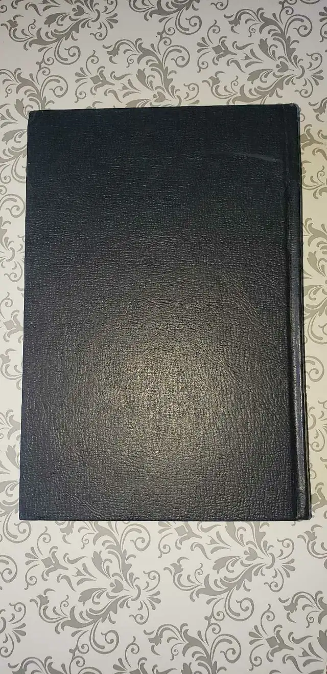 Collectors Book, The House of Seven Gables in Fiction in Oakville / Halton Region - Image 3