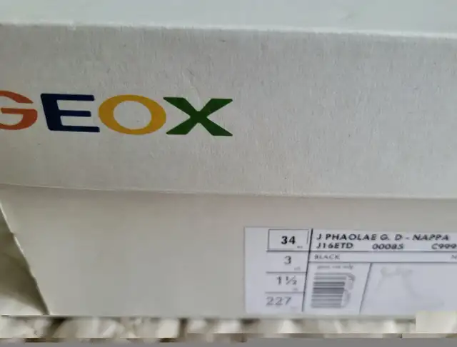 GEOX ankle boots, junior girl, US size 3 in Kids & Youth in Mississauga / Peel Region - Image 9