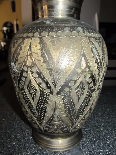 Beautiful vintage brass vase 9" high., View more