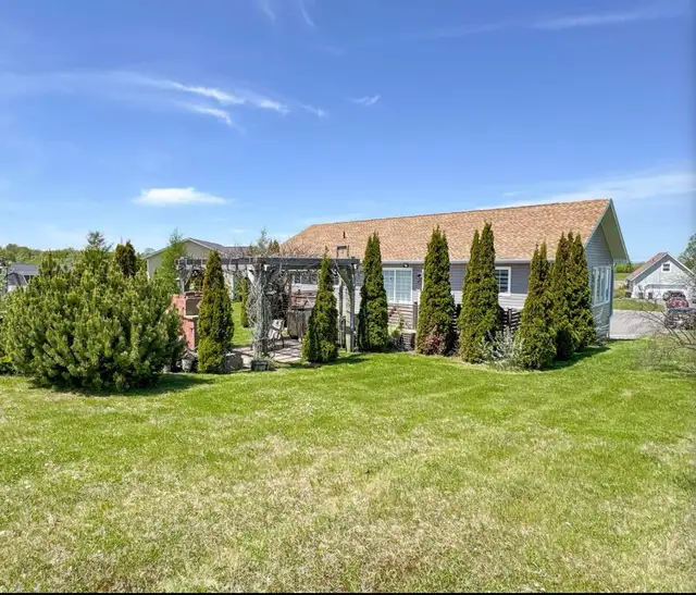 4 Bedroom House for Rent!!! in Long Term Rentals in Charlottetown - Image 9