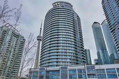 DOWNTOWN TORONTO 2 BED 2 BATH CONDO-SPECTACULAR OPEN VIEW OF THE HARBOUR. INDOOR OUTDOOR POOL-FULLY...