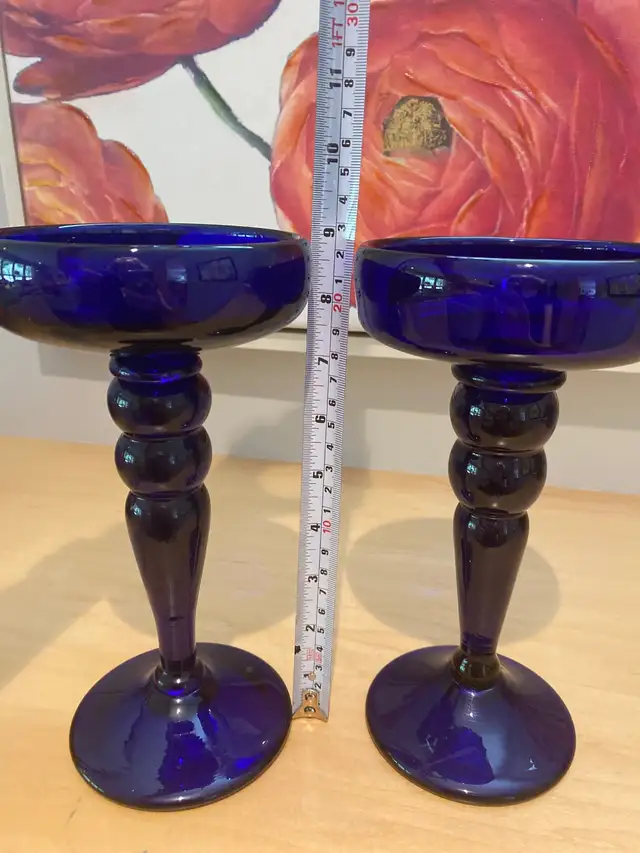 Cobalt blue glass candle holders in Home Décor & Accents in Edmonton - Image 3
