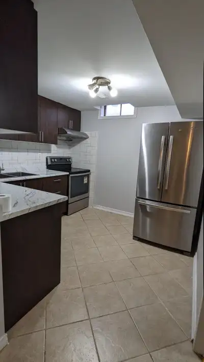 1 bedroom in 2 bedrooms basement house
