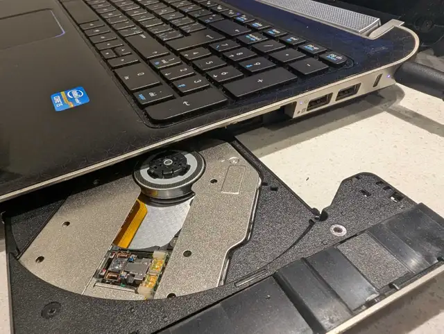 Laptop 15" HP Pavilion dv6, i5, 8Gb ram, 240Gb SSD. Windows 11 in Laptops in Ottawa - Image 4