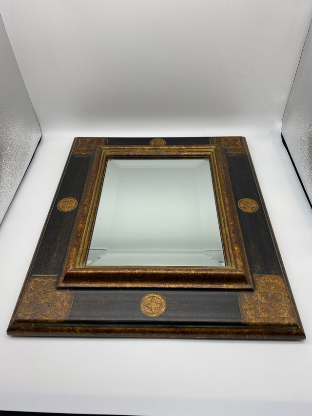 Vintage Black and Gold gilt Mirror  in Home Décor & Accents in Oshawa / Durham Region - Image 4