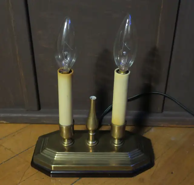 Vintage Art Deco Brass Candlestick Dining Room Table Lamp in Dining Tables & Sets in Sudbury - Image 2