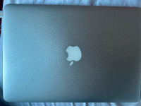 MacBookAir 128g 2018. Fonctionne très bien. 140$ non-négociable