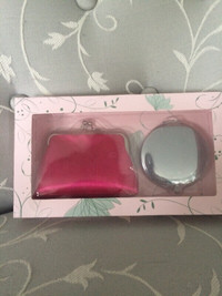 Mirror and Make Up Bag Set