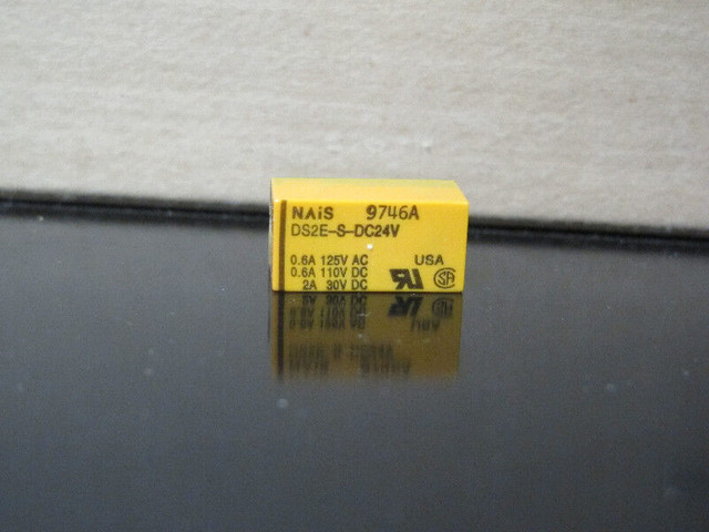 Nais Aromat Panasonic DS2E-S-DC24V DPDT relay dans Appareils électroniques  à Winnipeg