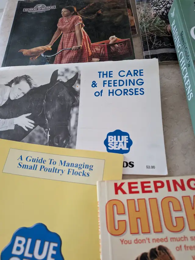 Books b on chickens