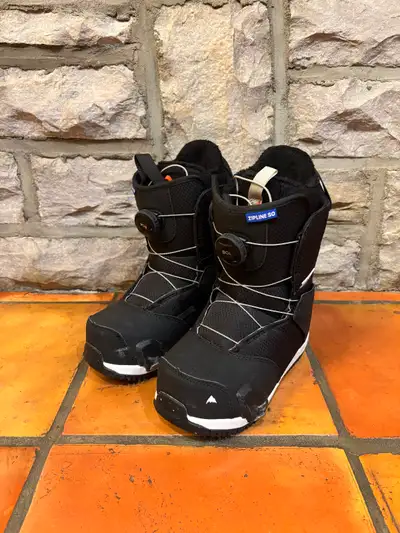 Burton Kids’ Step On Snowboard Boots Size 3k, View more