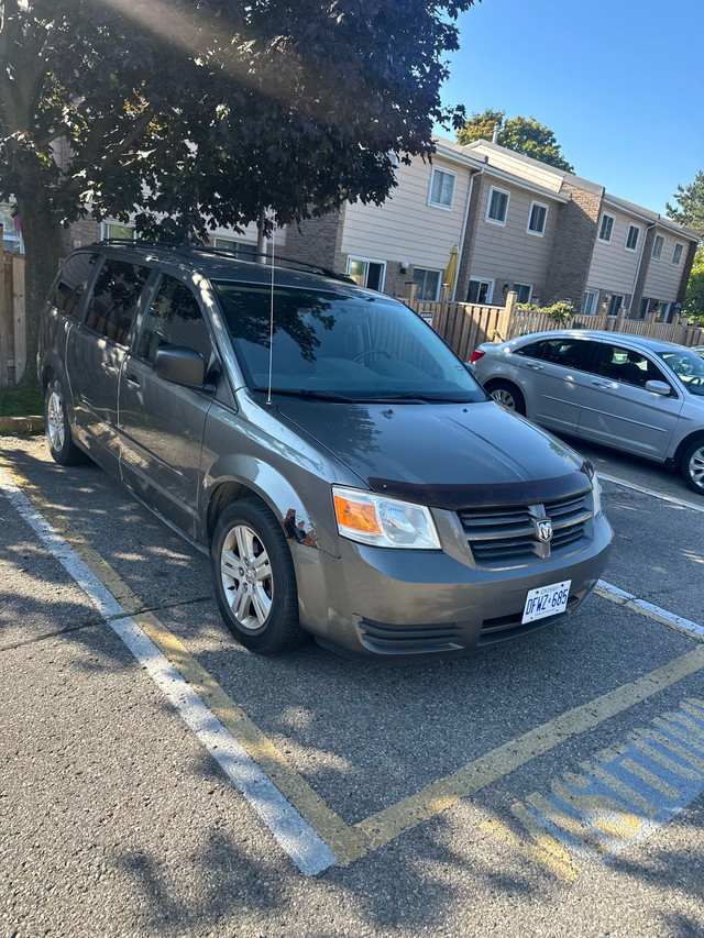2010 DODGE GRAND CARAVAN in Cars & Trucks in Mississauga / Peel Region