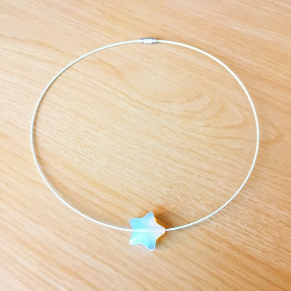 Women's Jewelry - NEW - Pink and Blue Holographic Star Necklace in Jewellery & Watches in City of Toronto