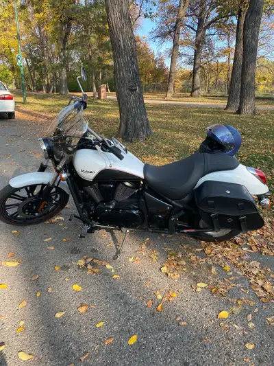 For Sale: Kawasaki Vulcan – Low KMs – Excellent Condition – Priced to Sell! Looking for a reliable c...