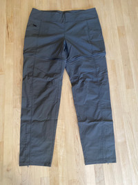 Women’s convertible hiking pants, size 12