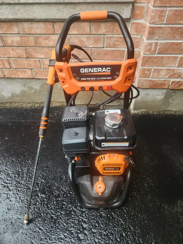 GENERAC 2800 PSI / 2.4 GPM 193 BAR / 9.0 LPM Power Washer