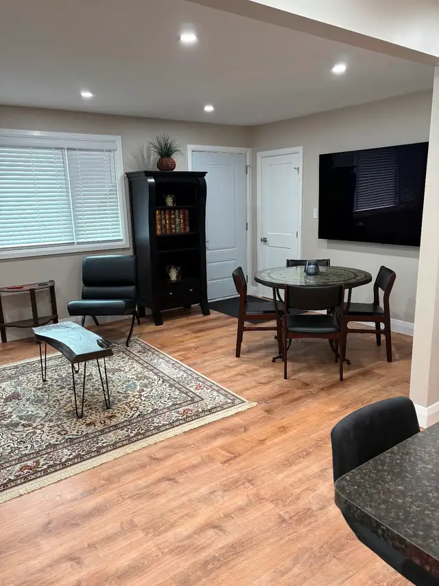 House for sale by owner. Port McNicoll, ON63436971822721121