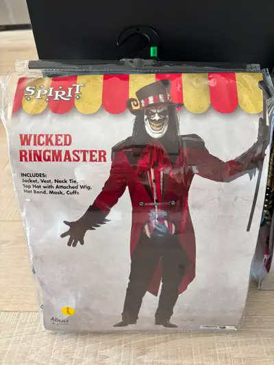 Adult Man & Woman’s Ringmaster Halloween Costume, View more