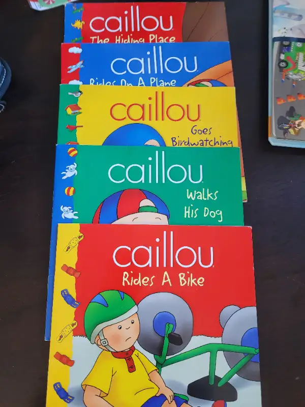 Caillou books62863272178563121