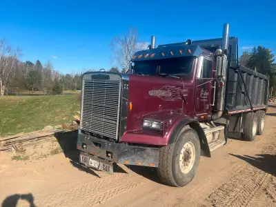 1986 freight liner tandum dump truck don’t know what it needs for safety has a 425 b CAT motor with...