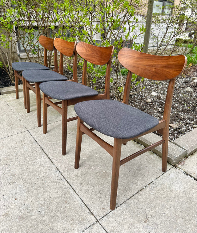 MCM Bentwood Style Chairs x4 in Chairs & Recliners in City of Toronto - Image 4