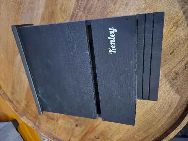 Cedar Wood Bat House in Outdoor Décor in City of Toronto - Image 4