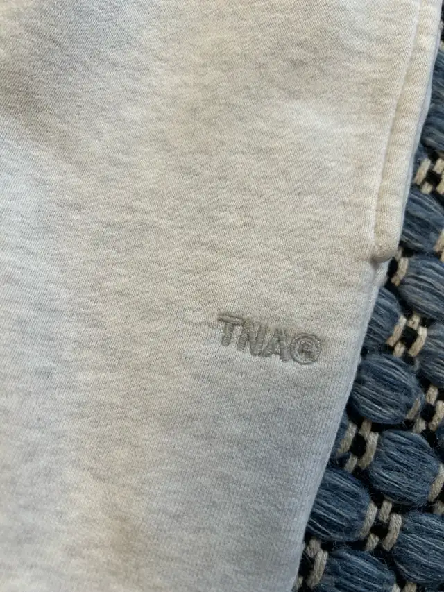 Sweatpants TNA in Women's - Bottoms in Mississauga / Peel Region - Image 5