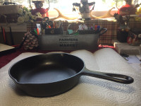 Vintage BSR , Red Mountain Series ,  5A  Cast Iron Pan