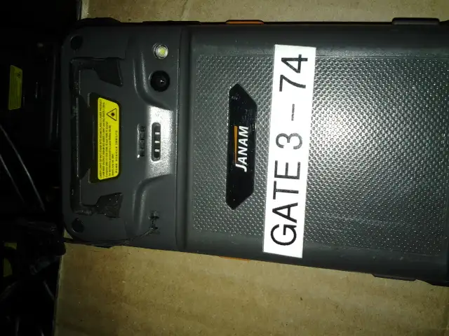 JANAM XT2 Rugged Touch Computer Mobile Barcode Scanner android m in Printers, Scanners & Fax in City of Montréal - Image 3