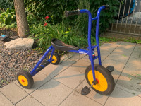 Kids tricycle (large 4-6yrs)