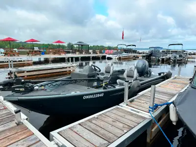 The wife says my boat must go :( This a beautiful and only lightly used Starcraft Storm 166 SC in Gu...