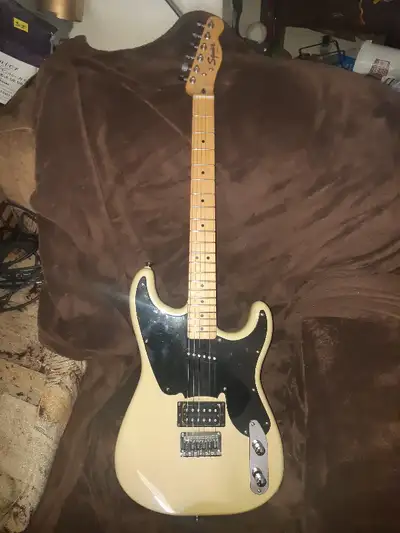 blonde squier 51 electric  guitar, View more