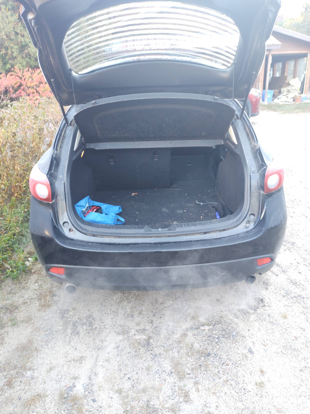 2014 Mazda 3 HB in Cars & Trucks in Petawawa