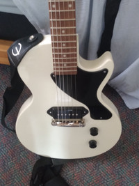 Electric Guitar with Amp Epiphone