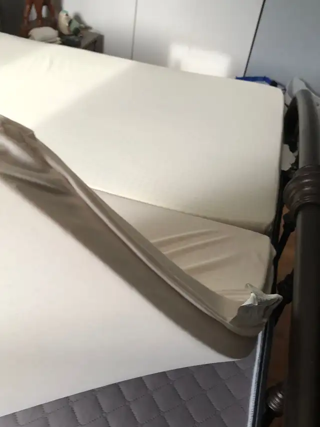 2 Insertions ferme et semi-ferme  lit queen Duo matelas Houde in Beds & Mattresses in Sherbrooke - Image 6