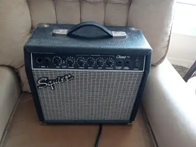 Electric Guitar Amp - Squier Champ 15, View more