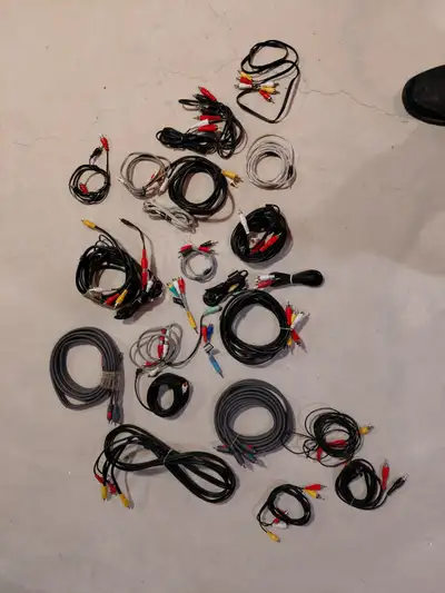 Assorted Audio/Video Cables, View more