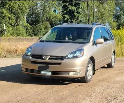 2004 Toyota Sienna LE – 3.3L V6 $7,750 – Open to trades This Sienna has been a super reliable van an...