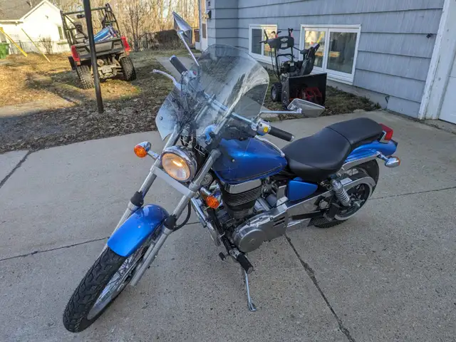 Suzuki Boulevard S40 in Street, Cruisers & Choppers in Fredericton - Image 8