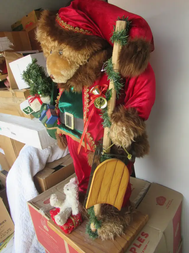 Large Christmas Stuffed Bear  2 in Holiday, Event & Seasonal in Calgary - Image 3