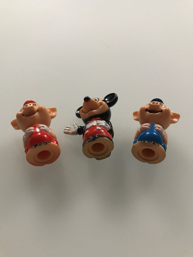 3 X “Walt Disney Prod.” 1970s Mickey/Red & Blue Pigs Pencil Tops in Arts & Collectibles in Bedford - Image 3