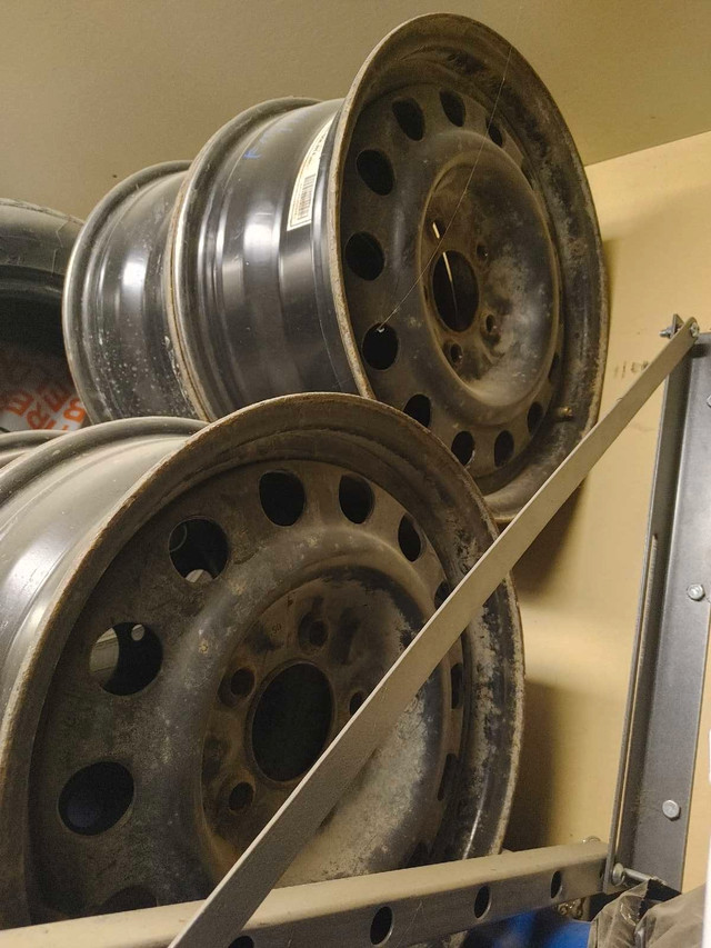 15" Steel Rims in Tires & Rims in Saskatoon