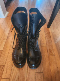 Boots Brand New, Never Worn (Corcoran), M12